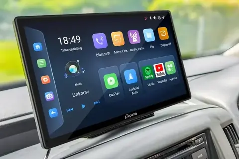 Lector y pantalla de coches